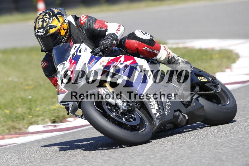 /Archiv-2025/48 25.08.2025 Cornu Master School ADR/rot-rouge/32